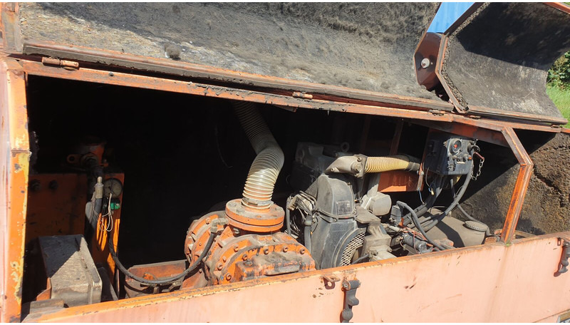 Strassmayr Patchmatic STP 1008 (incomplete! nicht/nie-komplet - Travaux routiers: photos 3 Strassmayr Patchmatic STP 1008 (incomplete! nicht/nie-komplet - Travaux routiers: photos 3