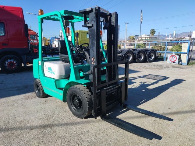 Mitsubishi 2.5TON - Chariot élévateur: photos 5 Mitsubishi 2.5TON - Chariot élévateur: photos 5