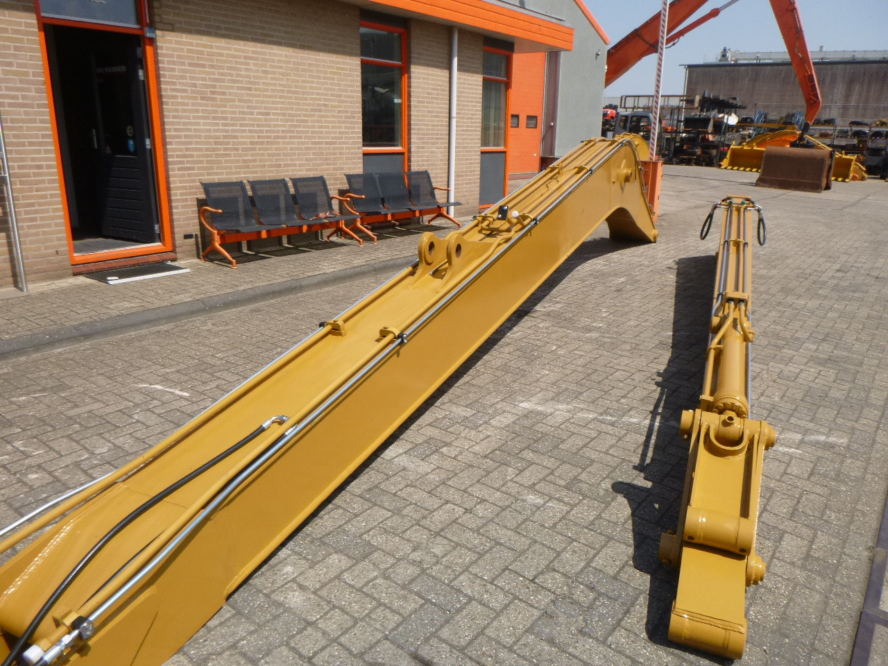 TL CAT 320DL/323DL Long reach - Flèche pour Pelle sur chenille: photos 5 TL CAT 320DL/323DL Long reach - Flèche pour Pelle sur chenille: photos 5
