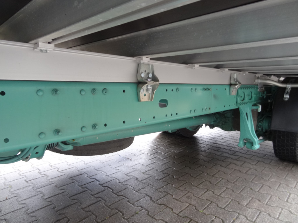 MAN TGM 15.250 Pesci SE78/2 Kran - Camion plateau, Camion grue: photos 3 MAN TGM 15.250 Pesci SE78/2 Kran - Camion plateau, Camion grue: photos 3