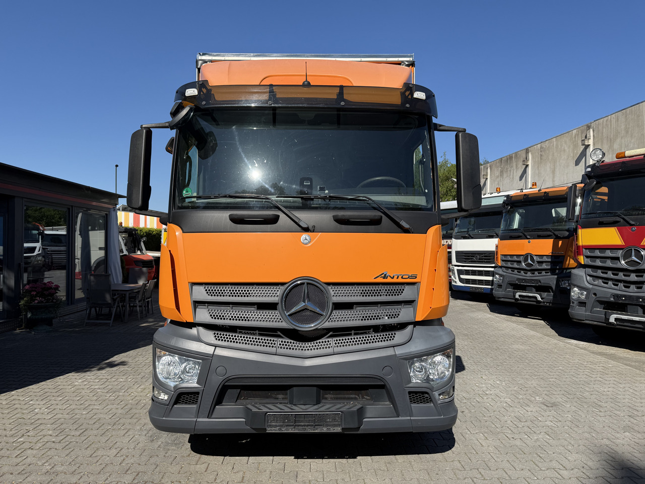 Camion à rideaux coulissants, Camion grue Mercedes-Benz Actros 1827 Kran Palfinger PK 9002: photos 10