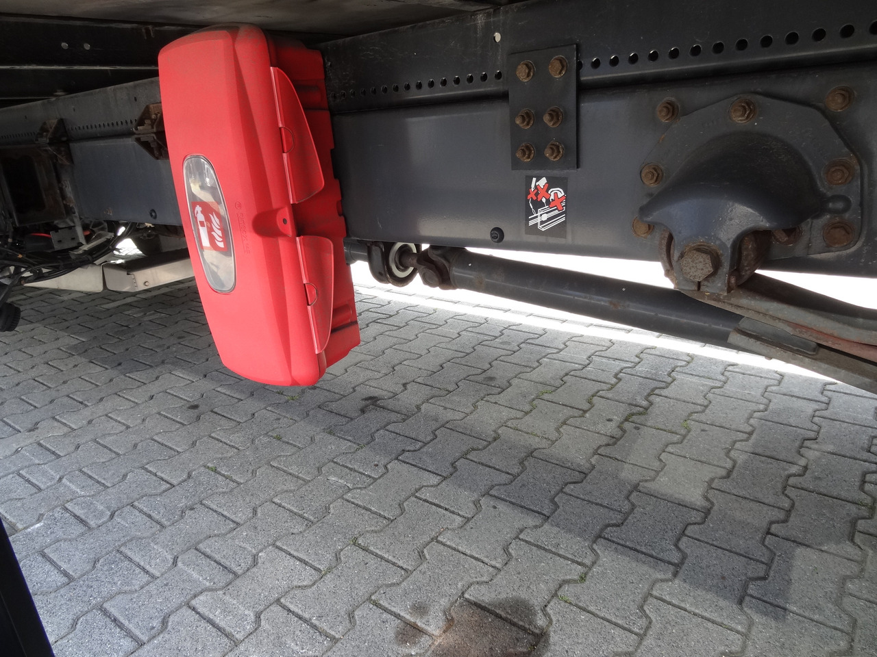 Renault D10.210 7m Koffer - Camion fourgon: photos 3 Renault D10.210 7m Koffer - Camion fourgon: photos 3