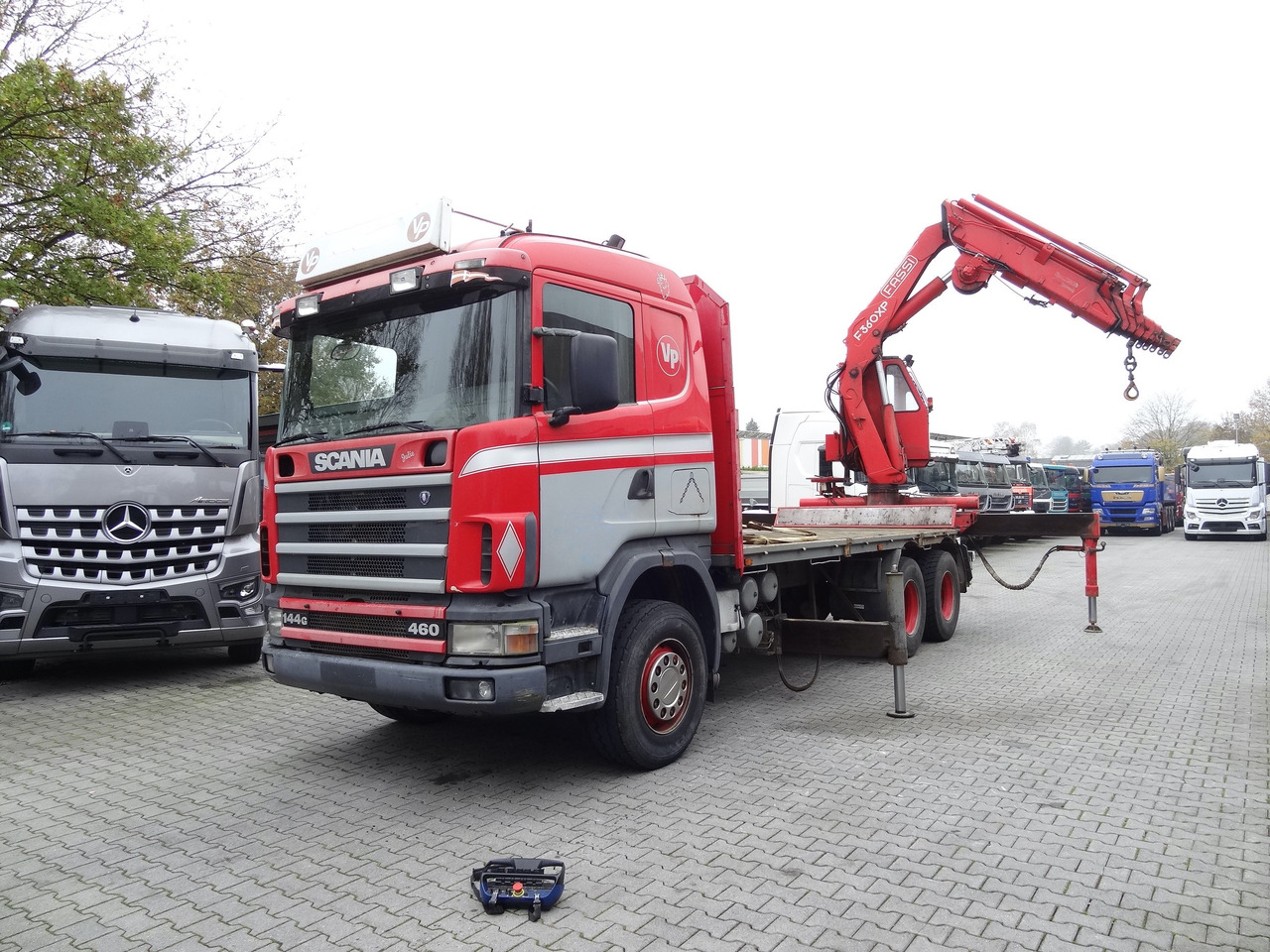 Scania R144 460 6X4 Fassi 360 bis 25 Meter en leasing occasion Scania R144 460 6X4 Fassi 360 bis 25 Meter: photos 12