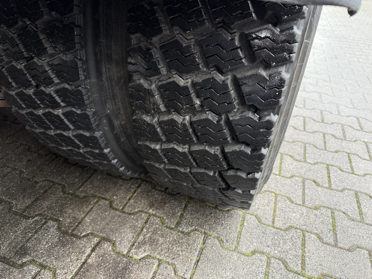 Volvo FH12 420 6X2 Kran PM 30025 bis 26.5 Meter - Camion grue, Camion plateau: photos 3 Volvo FH12 420 6X2 Kran PM 30025 bis 26.5 Meter - Camion grue, Camion plateau: photos 3