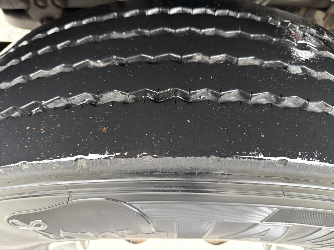 Volvo FH12 420 6X2 Kran PM 30025 bis 26.5 Meter - Camion grue, Camion plateau: photos 2 Volvo FH12 420 6X2 Kran PM 30025 bis 26.5 Meter - Camion grue, Camion plateau: photos 2