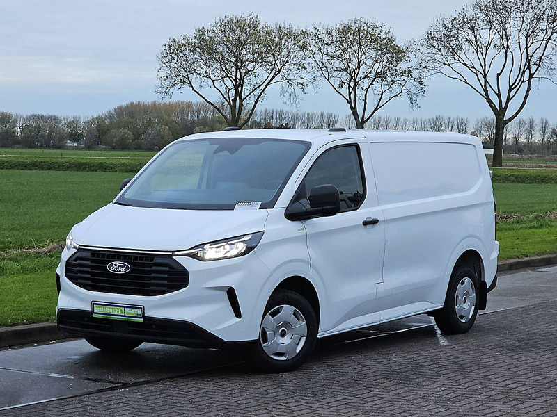 Ford Transit Custom 2.0 L1H1 Navi Euro6 AC! - Fourgon utilitaire: photos 2 Ford Transit Custom 2.0 L1H1 Navi Euro6 AC! - Fourgon utilitaire: photos 2