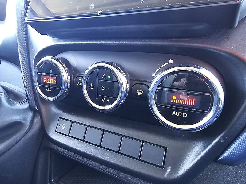 Fourgon utilitaire Iveco Daily 35 C ac automaat EURO6: photos 9