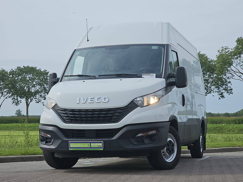 Iveco Daily 35S14 L1H2 Airco Euro6 - Fourgon utilitaire: photos 1 Iveco Daily 35S14 L1H2 Airco Euro6 - Fourgon utilitaire: photos 1