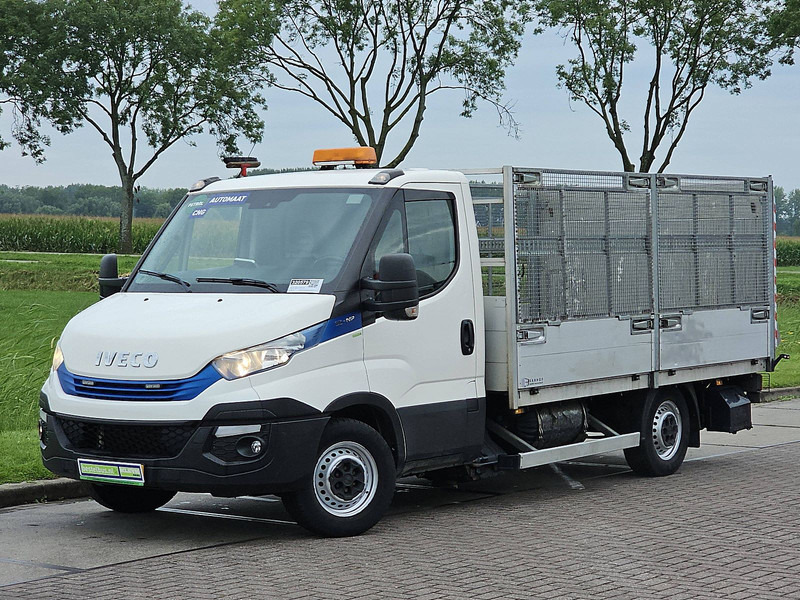 Iveco Daily 35S14 aardgas EURO6 - Utilitaire plateau: photos 2 Iveco Daily 35S14 aardgas EURO6 - Utilitaire plateau: photos 2