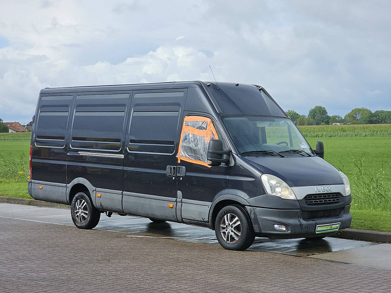 Iveco Daily 35S21 3.0ltr Maxi 200Pk AC - Fourgon utilitaire: photos 5 Iveco Daily 35S21 3.0ltr Maxi 200Pk AC - Fourgon utilitaire: photos 5