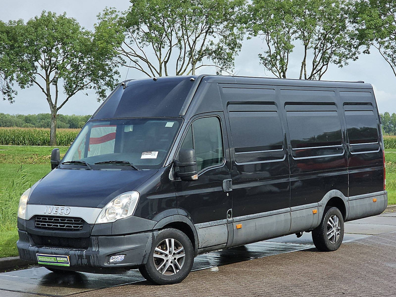 Iveco Daily 35S21 3.0ltr Maxi 200Pk AC - Fourgon utilitaire: photos 2 Iveco Daily 35S21 3.0ltr Maxi 200Pk AC - Fourgon utilitaire: photos 2
