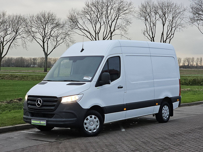 Mercedes-Benz Sprinter 311 L2H2 RWD Airco Euro6 - Fourgonnette: photos 2 Mercedes-Benz Sprinter 311 L2H2 RWD Airco Euro6 - Fourgonnette: photos 2