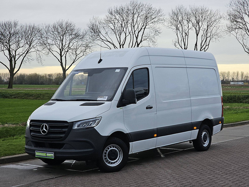Mercedes-Benz Sprinter 315 L2H2 LED Automaat ! - Fourgonnette: photos 2 Mercedes-Benz Sprinter 315 L2H2 LED Automaat ! - Fourgonnette: photos 2