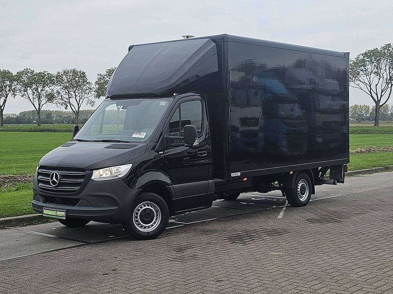 Mercedes-Benz Sprinter 316 Bakwagen Laadklep! - Fourgon grand volume: photos 2 Mercedes-Benz Sprinter 316 Bakwagen Laadklep! - Fourgon grand volume: photos 2