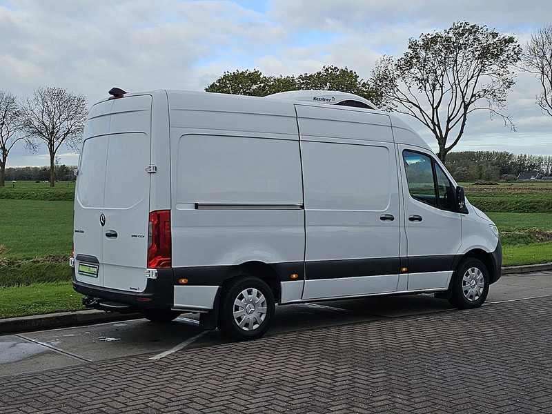 Mercedes-Benz Sprinter 316 L2H2 Koelwagen Mbux - Utilitaire frigorifique: photos 3 Mercedes-Benz Sprinter 316 L2H2 Koelwagen Mbux - Utilitaire frigorifique: photos 3