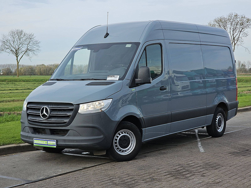 Mercedes-Benz Sprinter 316 L2H2 Mbux Trekhaak - Fourgonnette: photos 2 Mercedes-Benz Sprinter 316 L2H2 Mbux Trekhaak - Fourgonnette: photos 2