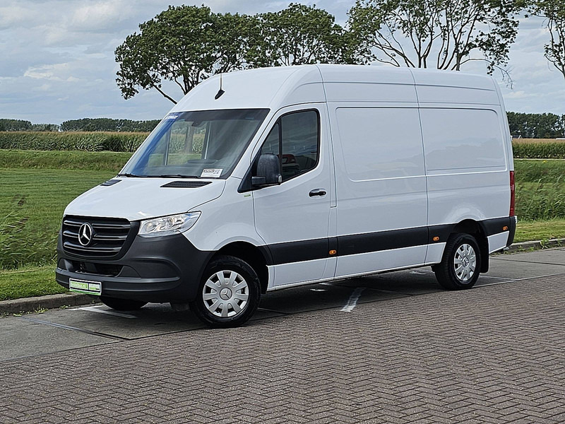 Mercedes-Benz Sprinter 317 L2H2 3.5T-Trekhaak! - Fourgon utilitaire: photos 2 Mercedes-Benz Sprinter 317 L2H2 3.5T-Trekhaak! - Fourgon utilitaire: photos 2
