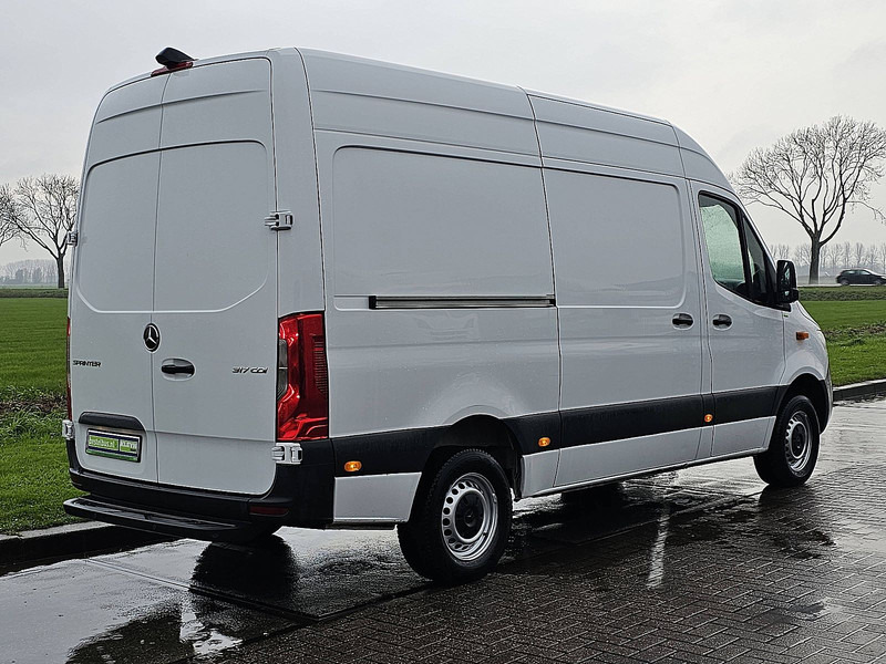 Mercedes-Benz Sprinter 317 L2H2 Mbux Navi RWD! - Fourgon utilitaire: photos 3 Mercedes-Benz Sprinter 317 L2H2 Mbux Navi RWD! - Fourgon utilitaire: photos 3