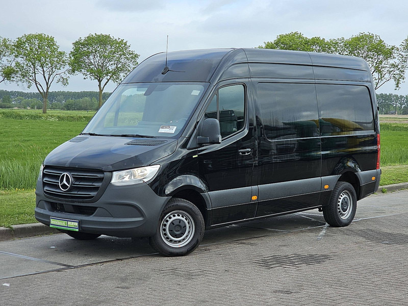 Mercedes-Benz Sprinter 317 L2H2 Navi Euro6 AC! - Fourgon utilitaire: photos 2 Mercedes-Benz Sprinter 317 L2H2 Navi Euro6 AC! - Fourgon utilitaire: photos 2