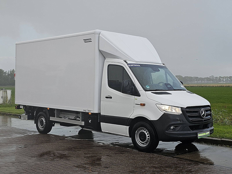 Mercedes-Benz eSprinter Bakwagen Laadklep! - Fourgon grand volume, Utilitaire électrique: photos 5 Mercedes-Benz eSprinter Bakwagen Laadklep! - Fourgon grand volume, Utilitaire électrique: photos 5