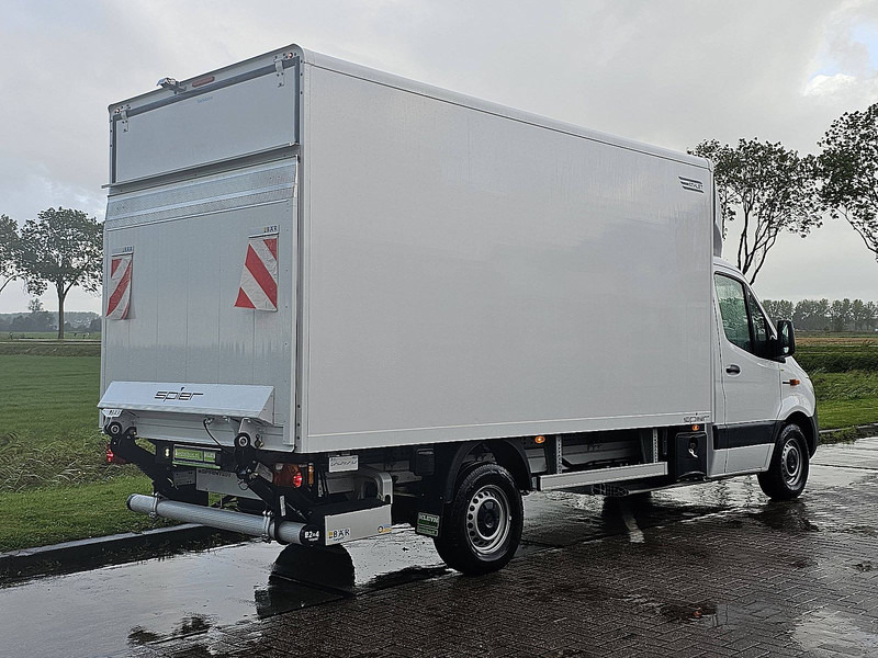Mercedes-Benz eSprinter Bakwagen Laadklep! - Fourgon grand volume, Utilitaire électrique: photos 3 Mercedes-Benz eSprinter Bakwagen Laadklep! - Fourgon grand volume, Utilitaire électrique: photos 3