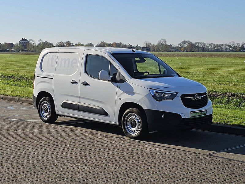 Opel Combo 1.6 D - Fourgon grand volume: photos 5 Opel Combo 1.6 D - Fourgon grand volume: photos 5