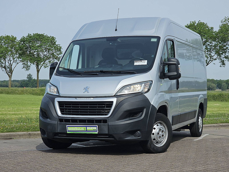 Peugeot Boxer 330 ac EURO6 - Fourgonnette: photos 1 Peugeot Boxer 330 ac EURO6 - Fourgonnette: photos 1
