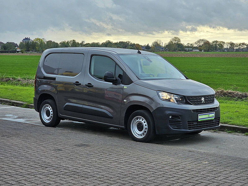 Peugeot Partner 1.5 BHDI 102 - Fourgon grand volume: photos 5 Peugeot Partner 1.5 BHDI 102 - Fourgon grand volume: photos 5