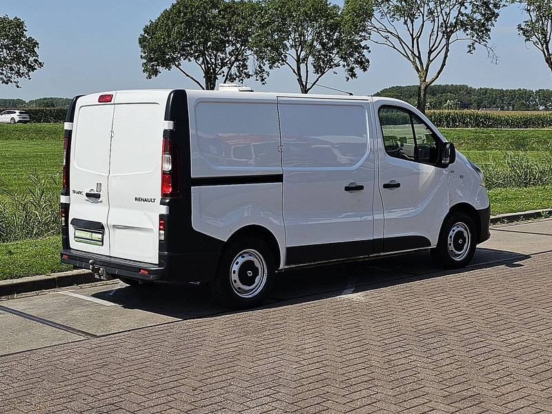 Renault Trafic 1.6 DCI 125 L1H1 - Fourgonnette: photos 3 Renault Trafic 1.6 DCI 125 L1H1 - Fourgonnette: photos 3