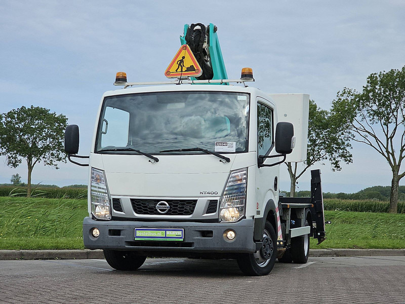 Nissan NT 400 17Mtr-Hoogwerker! - Véhicule utilitaire: photos 1 Nissan NT 400 17Mtr-Hoogwerker! - Véhicule utilitaire: photos 1