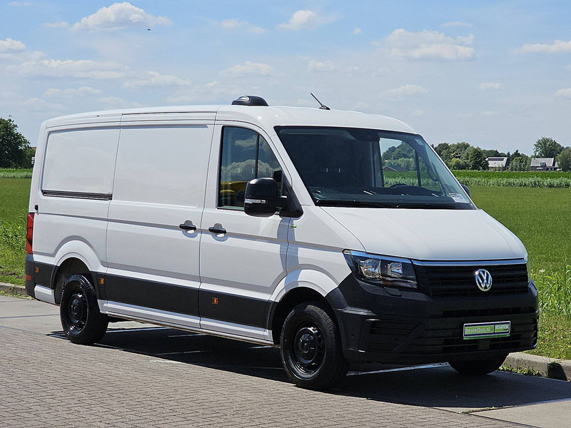 Volkswagen Crafter 2.0 L2H1 Navi Euro6 - Fourgon utilitaire: photos 5 Volkswagen Crafter 2.0 L2H1 Navi Euro6 - Fourgon utilitaire: photos 5