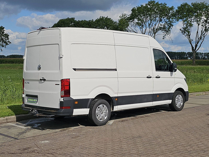 Volkswagen Crafter 35 2.0 TDI 177 DSG 4 MOTION - Fourgon utilitaire: photos 3 Volkswagen Crafter 35 2.0 TDI 177 DSG 4 MOTION - Fourgon utilitaire: photos 3