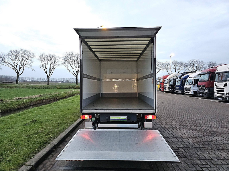 Fourgon grand volume Volkswagen Crafter 35 2.0 ac carplay EURO6: photos 13 Fourgon grand volume Volkswagen Crafter 35 2.0 ac carplay EURO6: photos 13