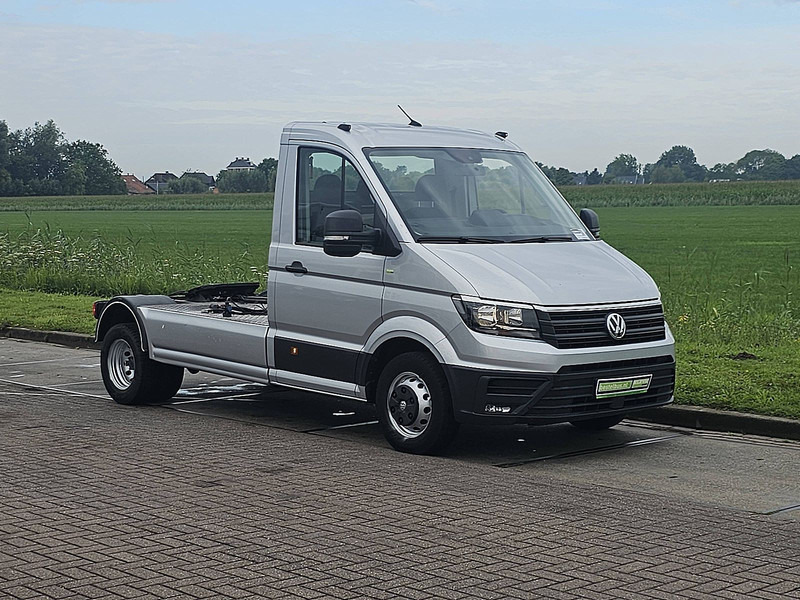 Volkswagen Crafter 50 2.0 TDI 177 TREKKER - Fourgon utilitaire: photos 5 Volkswagen Crafter 50 2.0 TDI 177 TREKKER - Fourgon utilitaire: photos 5