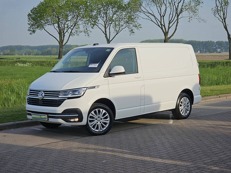 Volkswagen Transporter 2.0 TDI L1H1 BULLI LED NAP! - Fourgonnette: photos 2 Volkswagen Transporter 2.0 TDI L1H1 BULLI LED NAP! - Fourgonnette: photos 2
