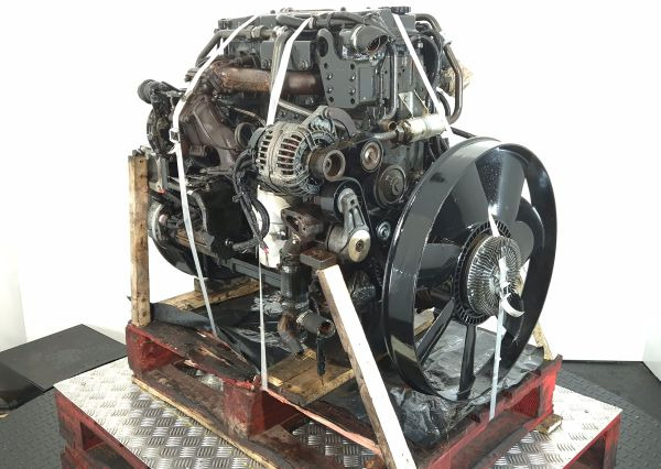 Iveco Tector 4ISB E3 F4AE0481A*C132 Engine (Truck) - Moteur pour Camion: photos 4 Iveco Tector 4ISB E3 F4AE0481A*C132 Engine (Truck) - Moteur pour Camion: photos 4