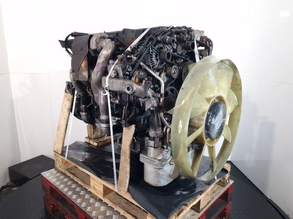 MAN D0836 LFL65 Engine (Truck) - Moteur pour Camion: photos 4 MAN D0836 LFL65 Engine (Truck) - Moteur pour Camion: photos 4