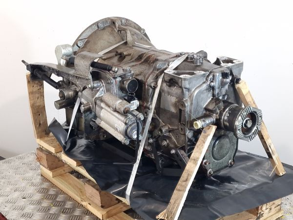 Mercedes Benz G70-6 Manual Gearbox - Boîte de vitesse: photos 4 Mercedes Benz G70-6 Manual Gearbox - Boîte de vitesse: photos 4