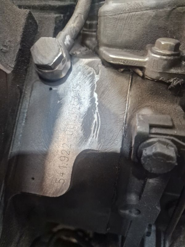 Mercedes Benz OM501LA Engine (Truck) - Moteur pour Camion: photos 3 Mercedes Benz OM501LA Engine (Truck) - Moteur pour Camion: photos 3