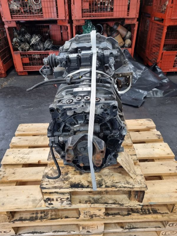 ZF 6S1200TD G670 - Boîte de vitesse: photos 5 ZF 6S1200TD G670 - Boîte de vitesse: photos 5