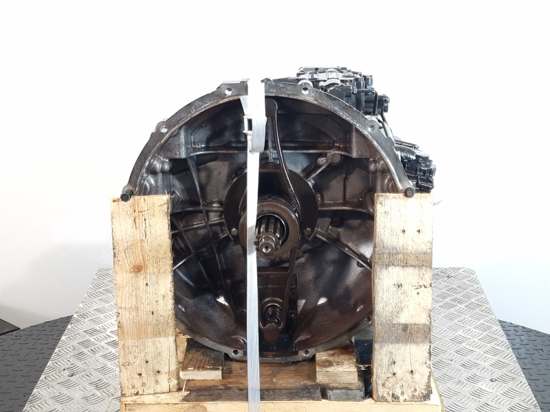 ZF Astronic Lite 6AS1000TO DAF Spec Gearbox - Boîte de vitesse: photos 2 ZF Astronic Lite 6AS1000TO DAF Spec Gearbox - Boîte de vitesse: photos 2