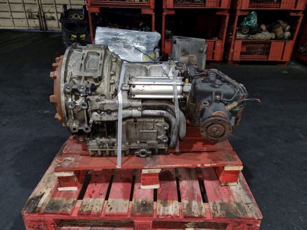 ZF Ecomat 5HP502C Gearbox - Boîte de vitesse: photos 3 ZF Ecomat 5HP502C Gearbox - Boîte de vitesse: photos 3