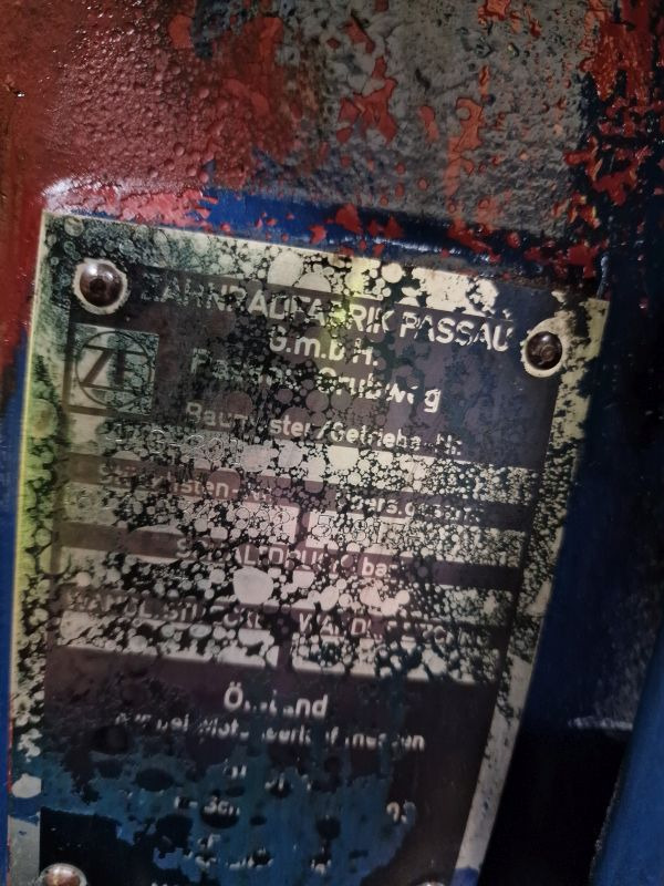 ZF Industrial 4WG-201 Gearbox - Boîte de vitesse: photos 2 ZF Industrial 4WG-201 Gearbox - Boîte de vitesse: photos 2