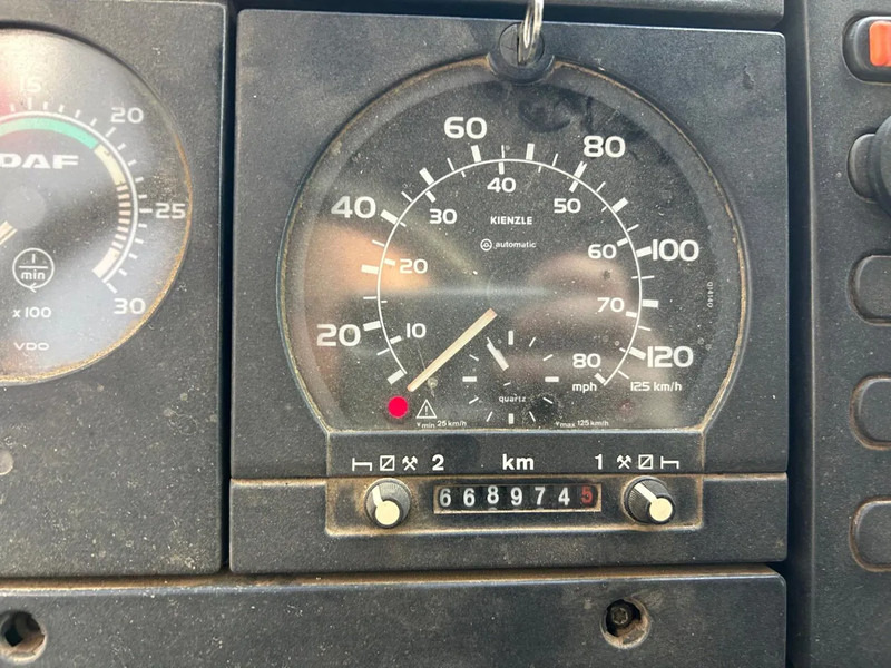 DAF CF75.250 - Camion porte-voitures: photos 5 DAF CF75.250 - Camion porte-voitures: photos 5