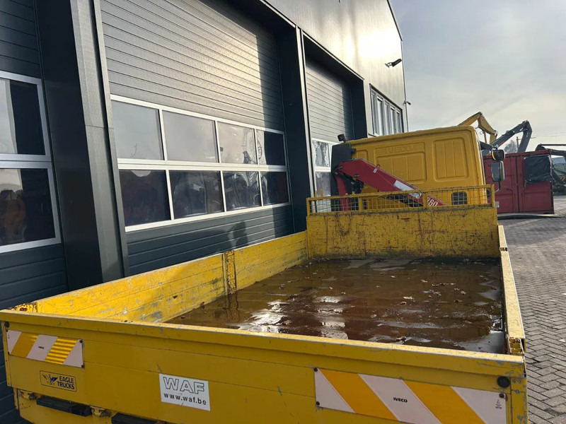 Iveco Eurocargo 80E18D - Camion plateau, Camion grue: photos 5 Iveco Eurocargo 80E18D - Camion plateau, Camion grue: photos 5