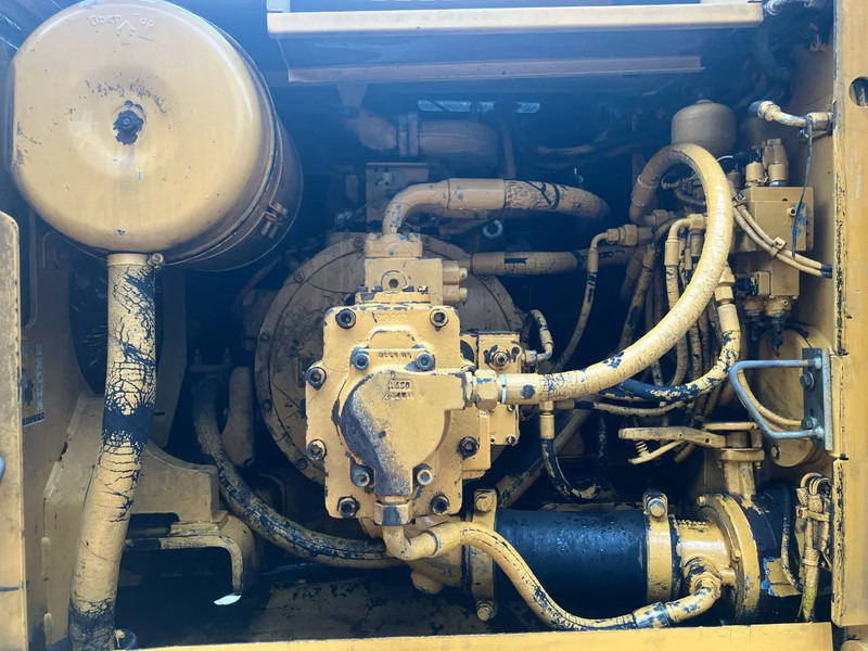 Liebherr 924 - Pelle sur chenille: photos 5 Liebherr 924 - Pelle sur chenille: photos 5