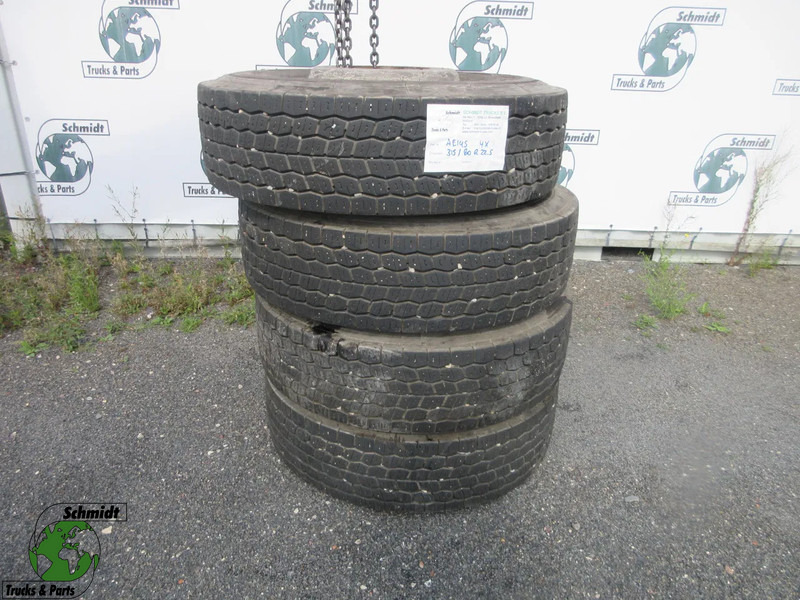 Aeolus 315 / 80 R 22.5 4 X ACHTERBAND MET STAAL WIEL - Pneu pour Camion: photos 1 Aeolus 315 / 80 R 22.5 4 X ACHTERBAND MET STAAL WIEL - Pneu pour Camion: photos 1
