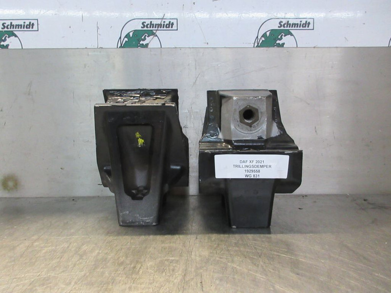 DAF 1929558// 2322719 MOTOR STEUN DAF CF 410 EURO 6 - Support de moteur pour Camion: photos 2 DAF 1929558// 2322719 MOTOR STEUN DAF CF 410 EURO 6 - Support de moteur pour Camion: photos 2