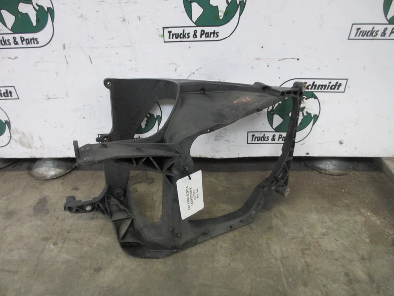 DAF 2107373 KOPLAMP BREKET DAF XF 480 2021 - Frame/ Châssis pour Camion: photos 3 DAF 2107373 KOPLAMP BREKET DAF XF 480 2021 - Frame/ Châssis pour Camion: photos 3