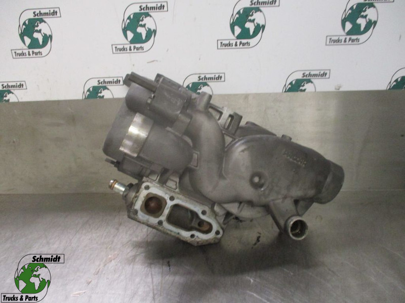 DAF XF 1975066 KOELVLOEISTOFPOMP EURO 6 - Système de refroidissement pour Camion: photos 1 DAF XF 1975066 KOELVLOEISTOFPOMP EURO 6 - Système de refroidissement pour Camion: photos 1